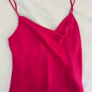 Babaton fuschia top NWT